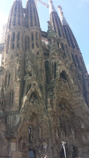 South facade of the Sagrada Familia -- it looks like some sort of Nativity scene