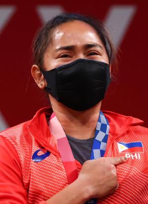 Best news of the day, if not the past 5 years. Congratulations, you deserve all the accolades for almost practically carrying the country. What a time to be alive!
Quoted RapplerSports's tweet:   SALAMAT, HIDILYN DIAZ! 🇵🇭🥇🏋🏻‍♀️
Even with her mask on, Hidilyn Diaz could not hide her emotions. Tears of joy for the Philippines’ first-ever Olympic gold medalist. (Photos: Edgard Garrido/Reuters) #Tokyo2020 #Olympics #PHI #Weightlifting
READ: https://www.rappler.com/sports/weightlifting-results-hidilyn-diaz-tokyo-olympics-july-26-2021
 